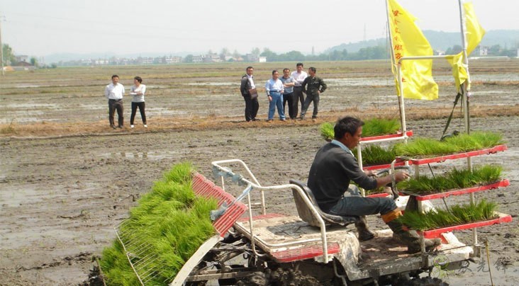 農(nóng)業(yè)設(shè)備