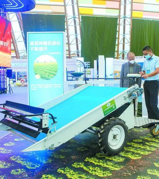 國(guó)產(chǎn)農(nóng)機(jī)滿(mǎn)滿(mǎn)都是“黑科技”