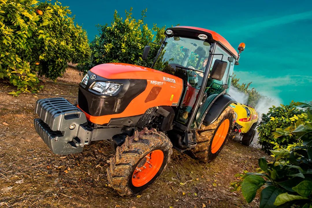 中國農(nóng)機(jī)企業(yè)發(fā)展機(jī)遇、挑戰(zhàn)及未來發(fā)展策略